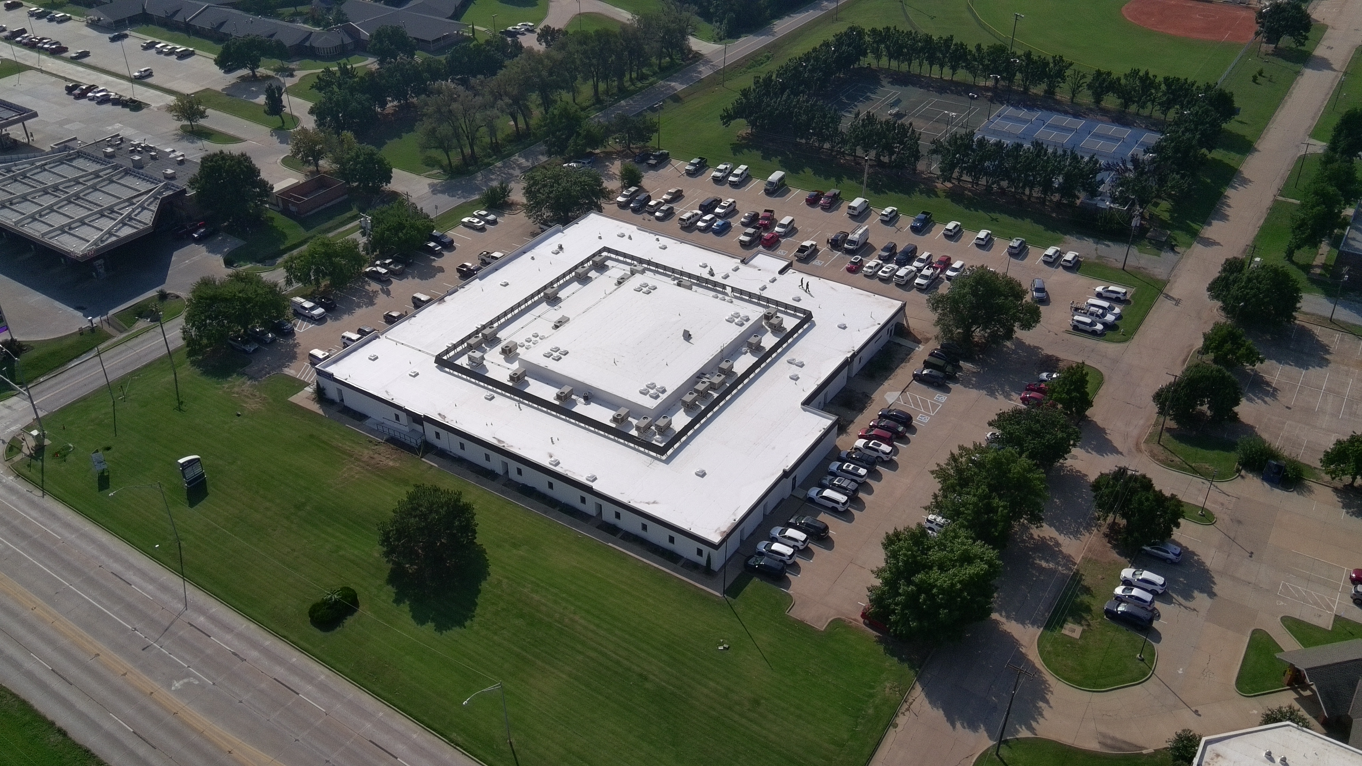 Medical Facility Roof Replacement